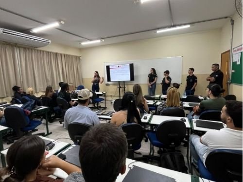 Fatec ministra capacitação direcionada a produtores rurais 